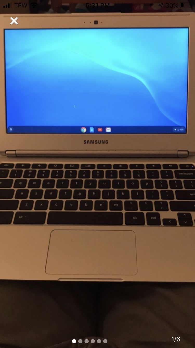 Samsung chromebook laptop fully functional and working properly