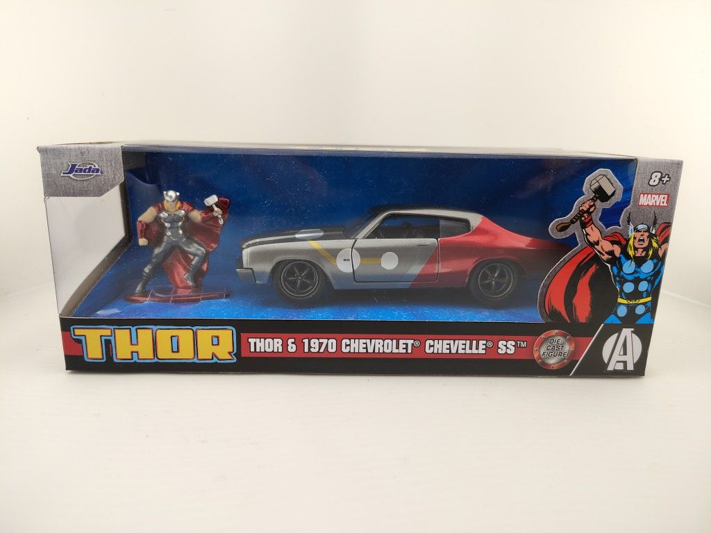 Marvel Comics 1970 Chevy Chevelle SS with Thor 1:32 Scale Diecast Vehicle
