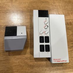 NES Satellite Nintendo Wireless 4 Controller Multitap Multi-Tap