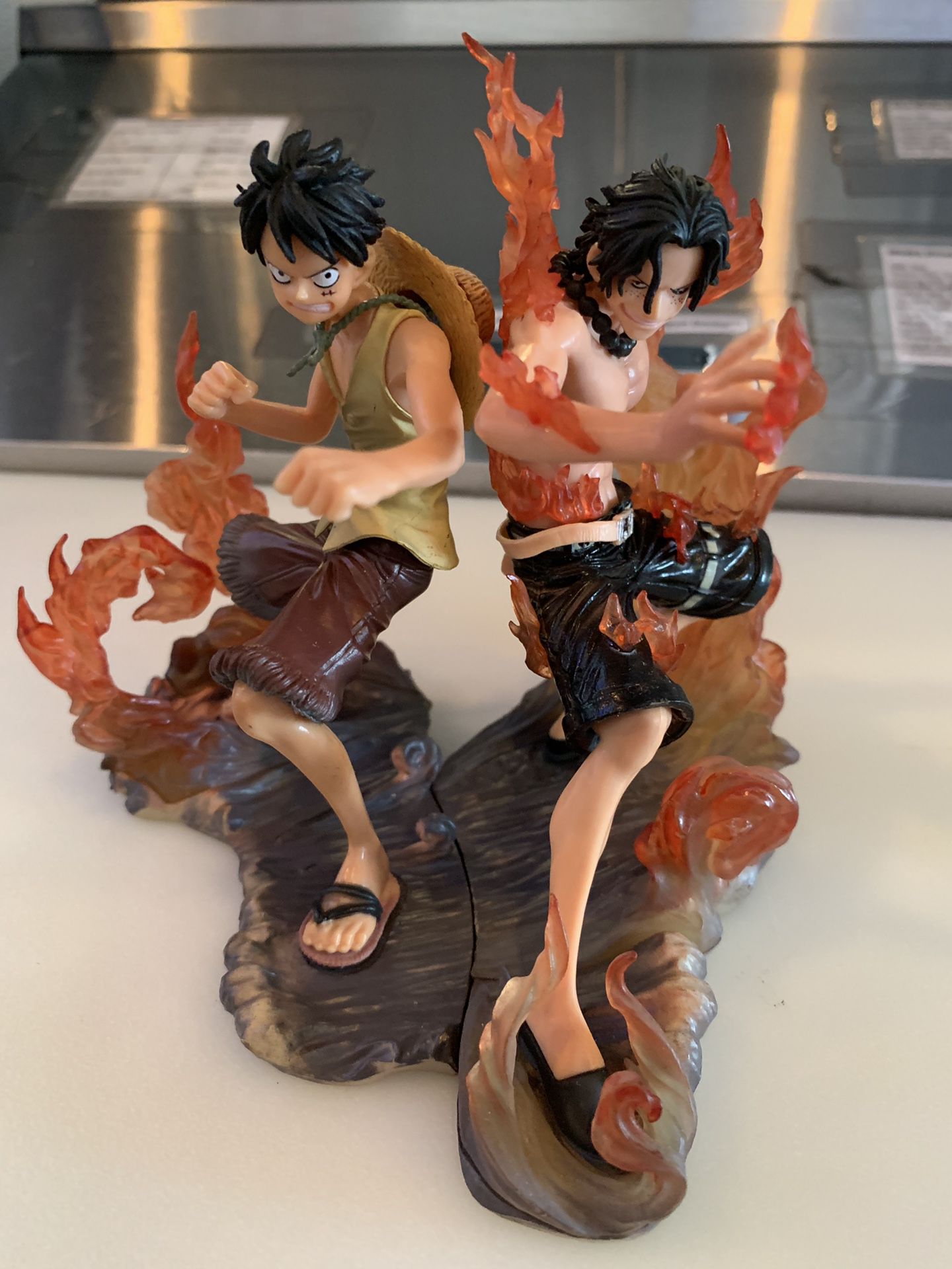 One Piece DX Luffy and Ace Brotherhood Figures