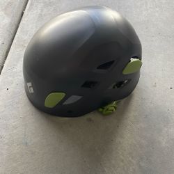 Men’s Small Climbing Helmet