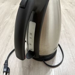 Electric Kettle 