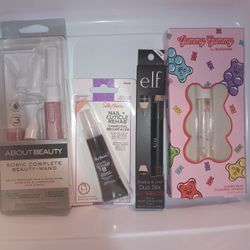 New & Packaged Makeup Cosmetics 💅🏻💄 Nuevos Y Empaquetados Maquillaje Cosmeticos💅🏻💄