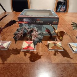 WizKids Attack Wing Starter Set + Red Dracolich
