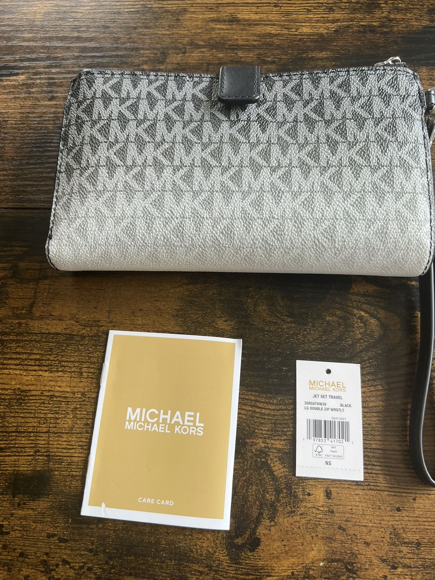 Michael Kors Double Zip Wristlet Large Brand New With Tag