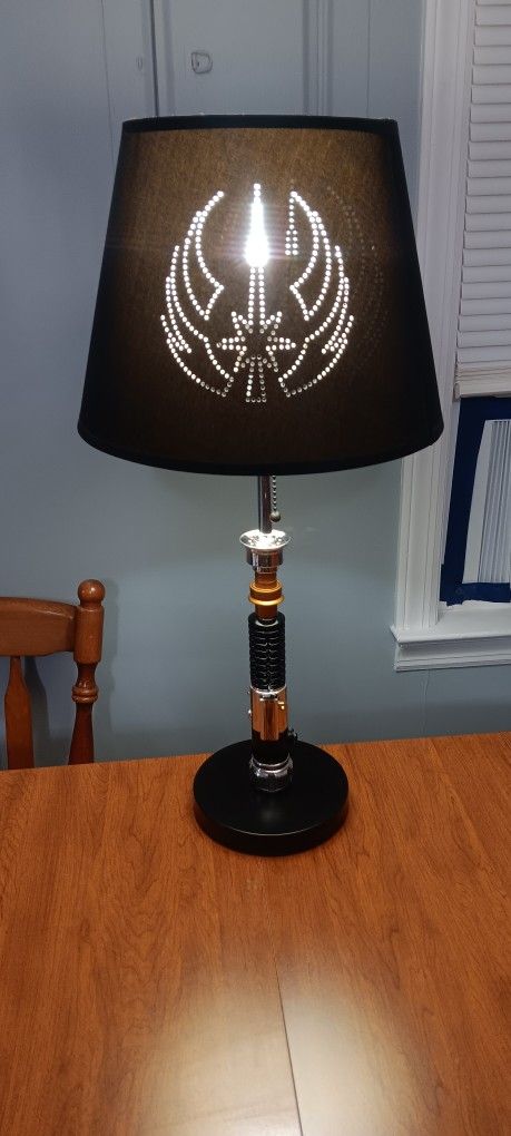 Starwars Lightsaber Lamp