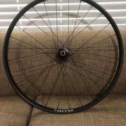 WTB Asym i23 Rear wheel