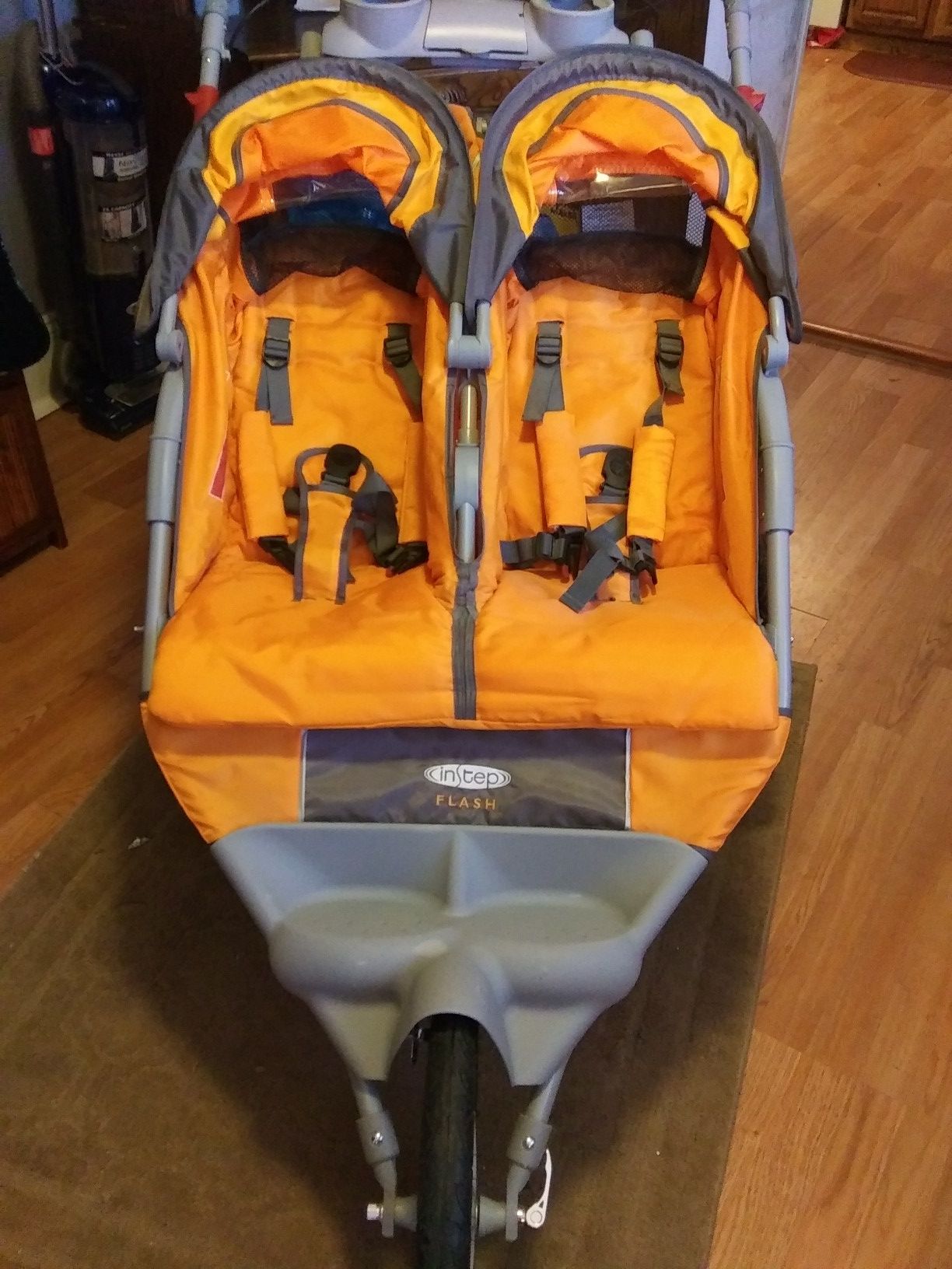 In-step Flash Double Stroller
