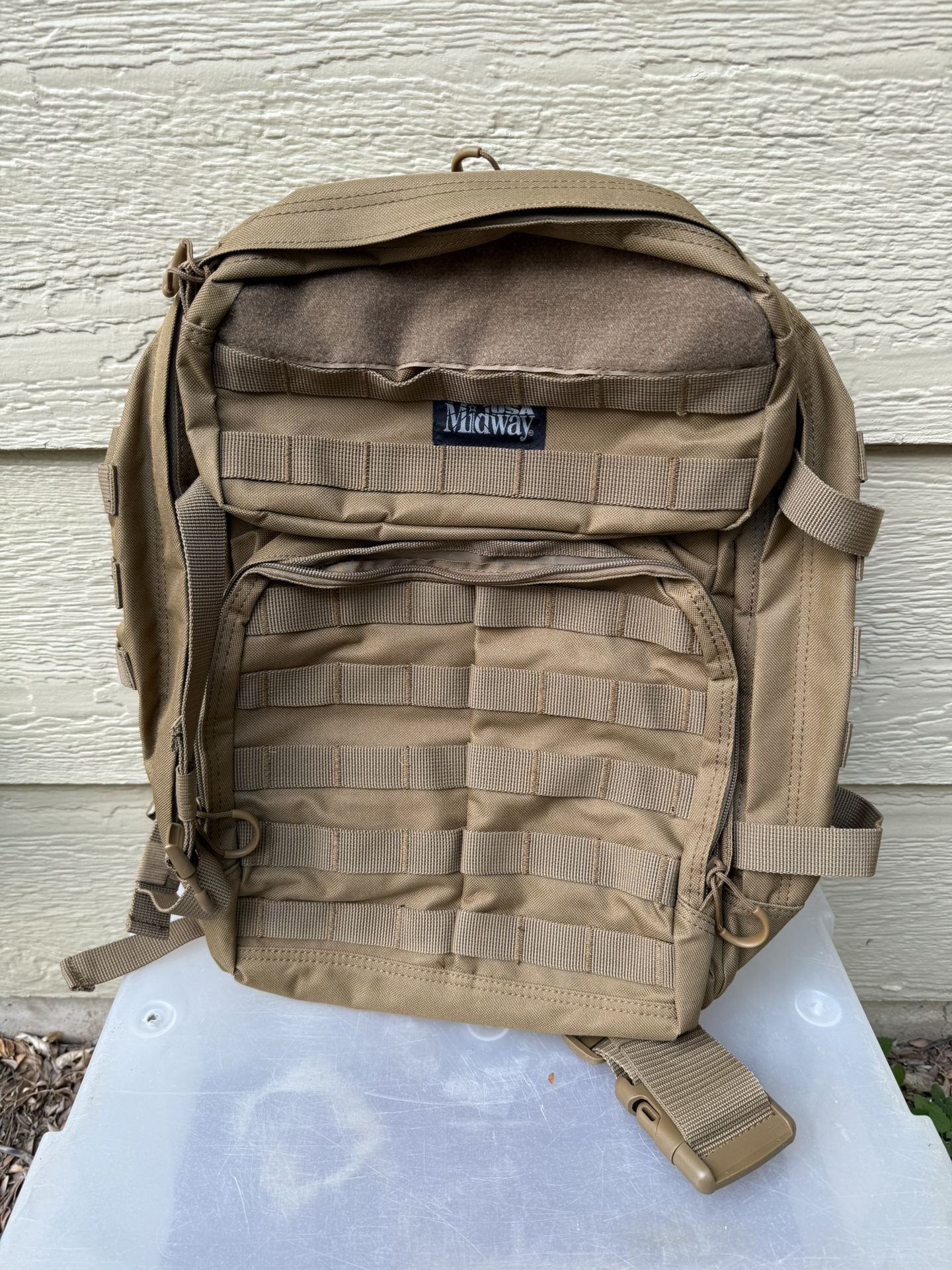 BRAND NEW: Midway Tactical Backpack (brown and black)
