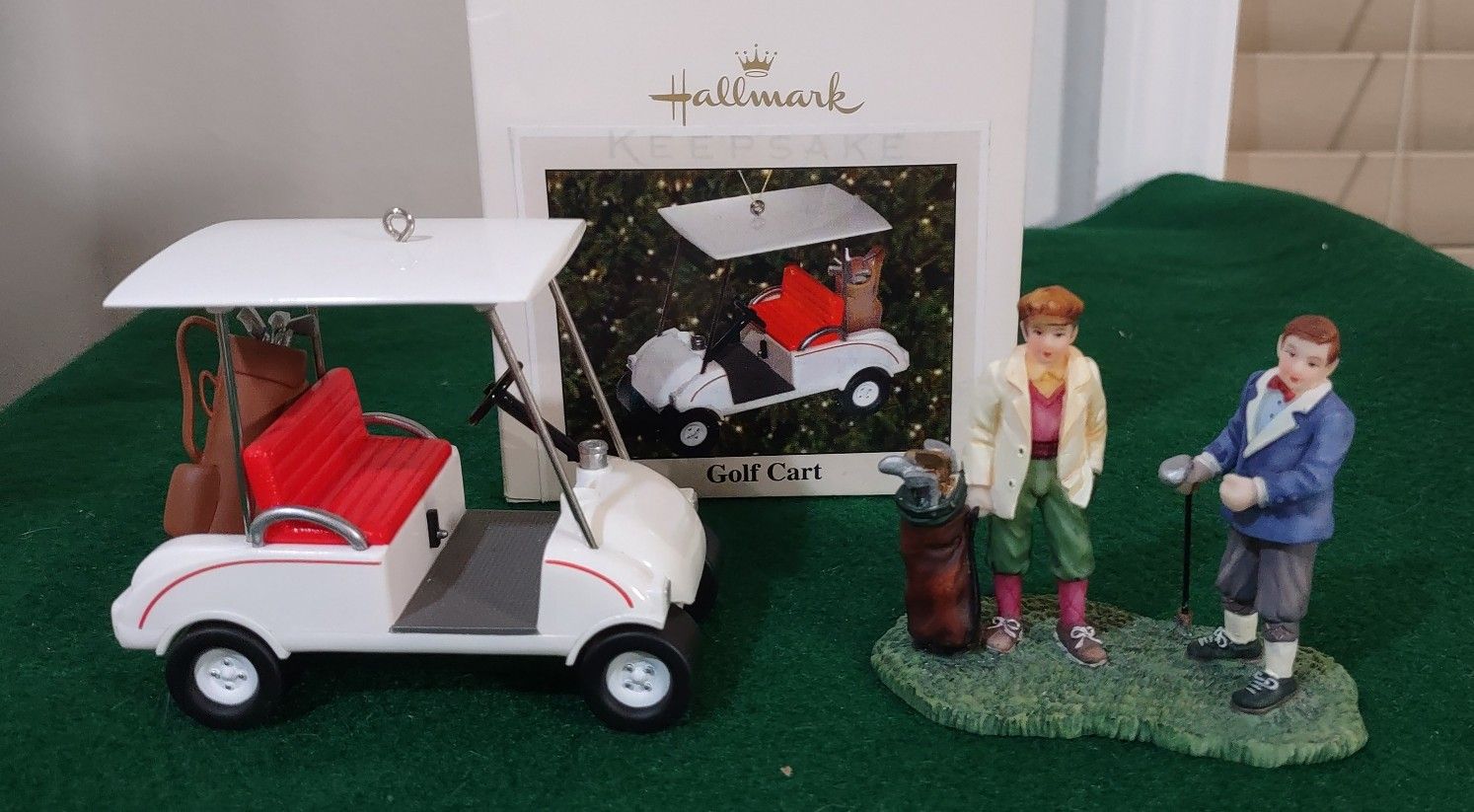 Golf Cart Christmas Tree Ornament 2008 Hallmark Keepsake Bag Clubs Sports