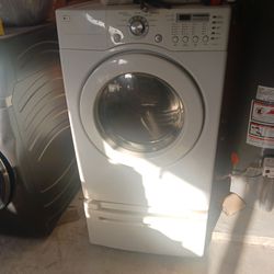 Secadora electica en buen estado  poco uso