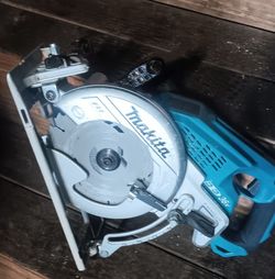 Makita Double Battery Skill Saw