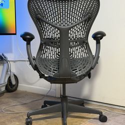 Herman Miller Mirra Fully Loaded Office Computer Gaming Chair