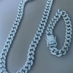 Cuban link set 
