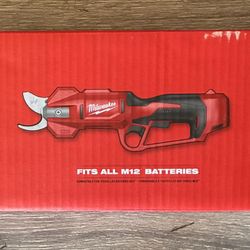 Milwaukee M12 Pruning Shears (Tool Only)