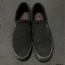 Men’s Size 9 Lugz Slip-on Shoes
