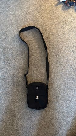 Lululemon bag