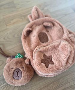 Adorable Capybara Backpack Set