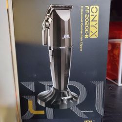 New JRL Onyx Clipper Black