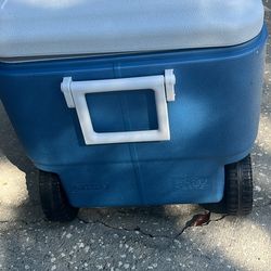 Coleman 100 quart cooler