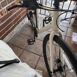 Specialized  Sirrus 2.0   medium