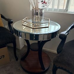 Side Mirror Table 