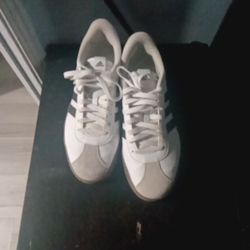 Adidas Shoes Size 10 1/2 