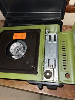 NEW Camping stove. Single burner