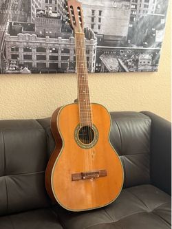 Knox corp classical guitar