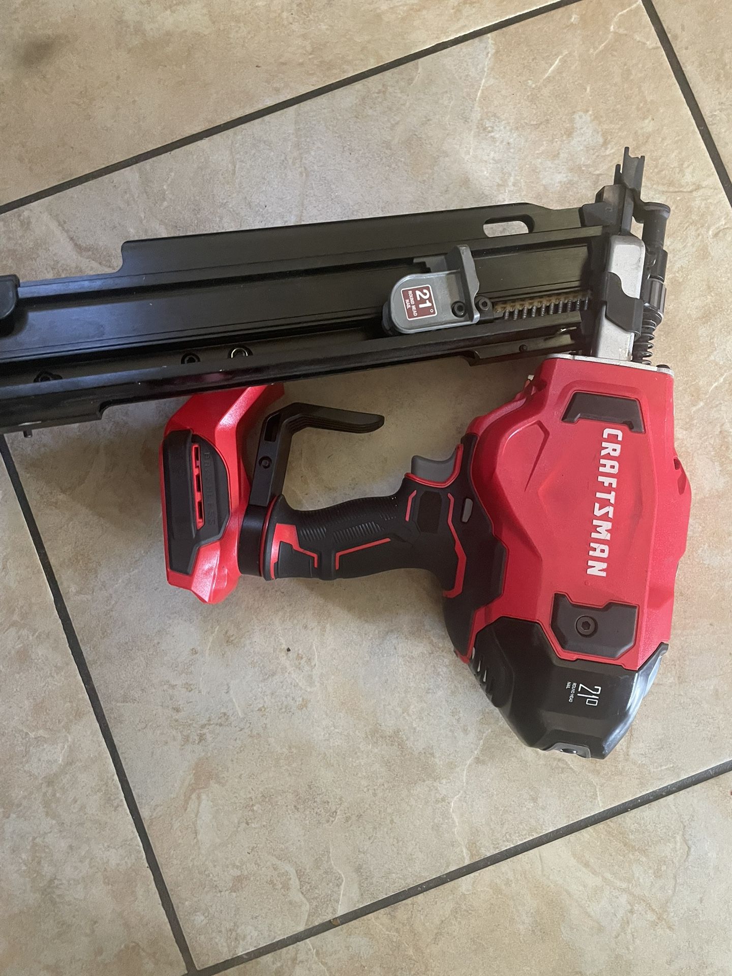 CRAFTSMAN V20 Brushless RP 3-1/4-in-in 21 -Degree Cordless Roundhead Framing Nailer