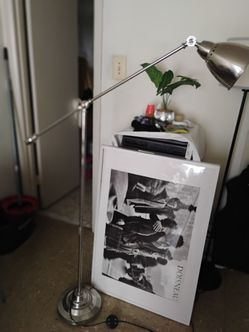 Chrome floor lamp pickup only cash