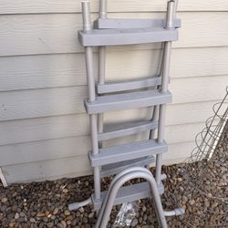 Pool Ladder
