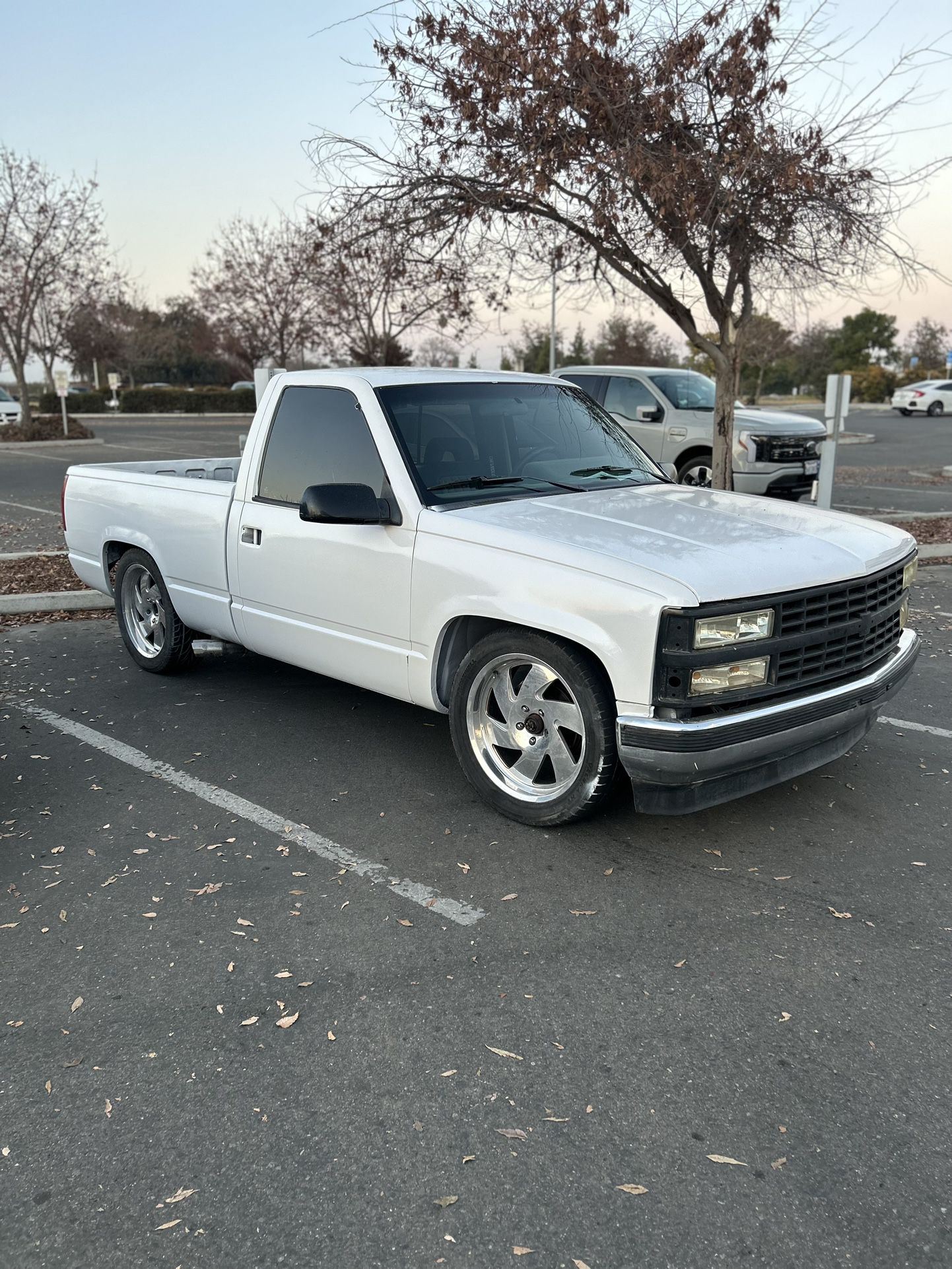 Chevy C1500 Short Bed 