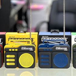 Rechargeable Bluetooth Retro Mini Speaker with FM Radio