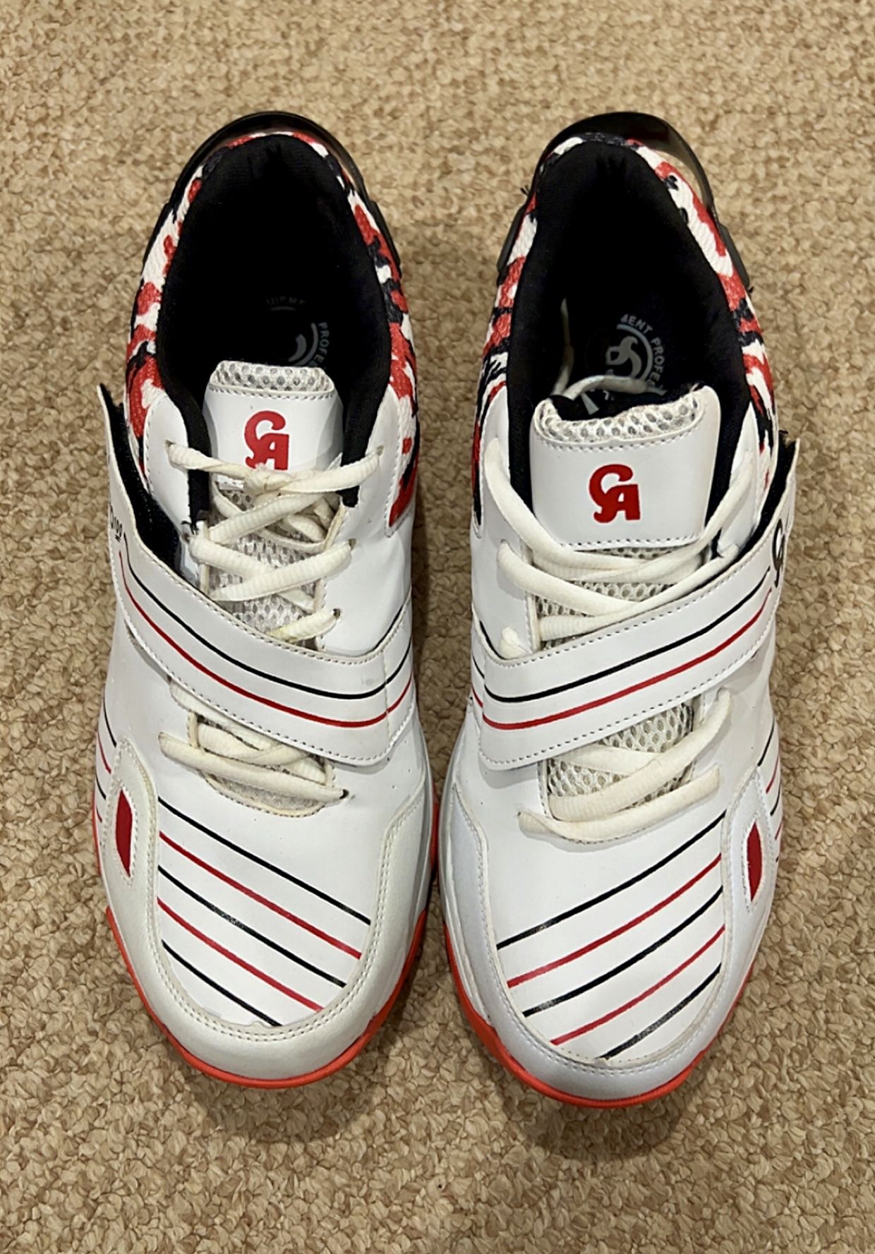 CA Pro 100 Rubber Cricket Shoes (Red)