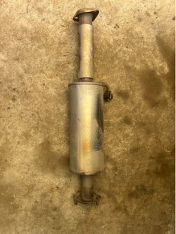 2011-2015 Hyundai Sonata muffler