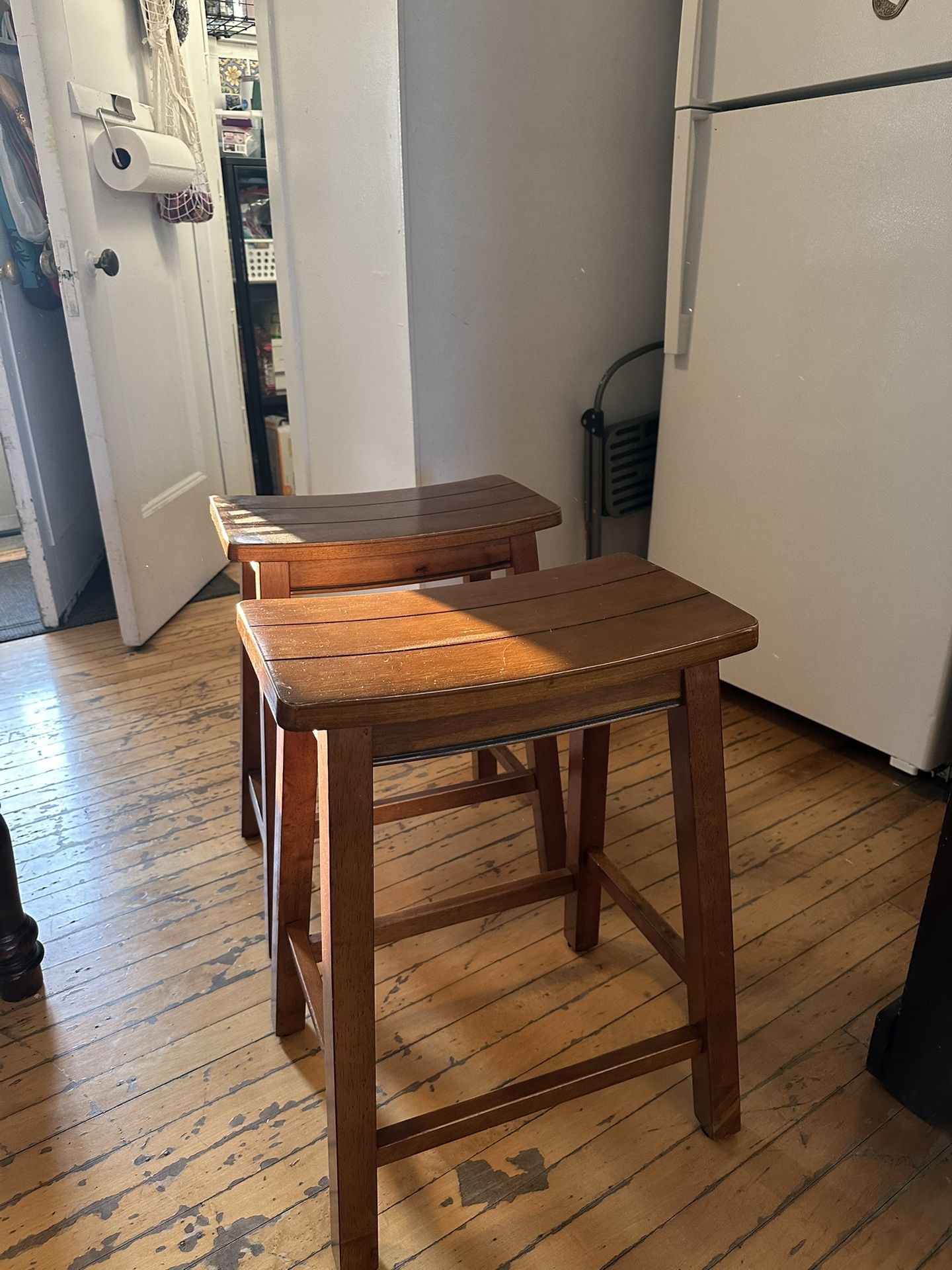 2 Wooden Stools 