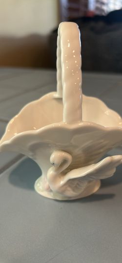 White Porcelain Swan Basket Figurine