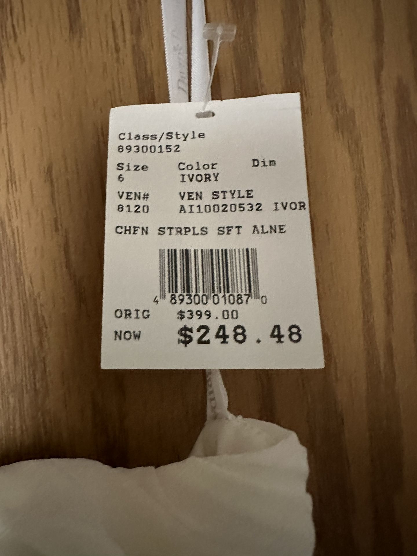 Davids Bridal Wedding Dress