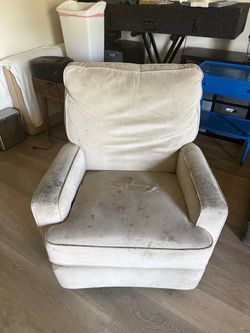 Recliner couch