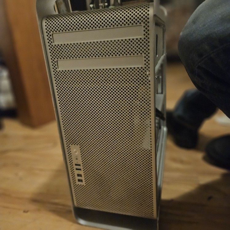 2009 Mac PRO
