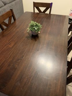 Dinner Table (used)