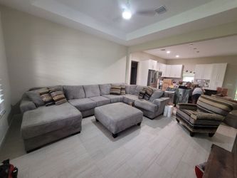 6-Piece Sectional with Chaise