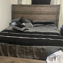 Bedroom Set For Sale