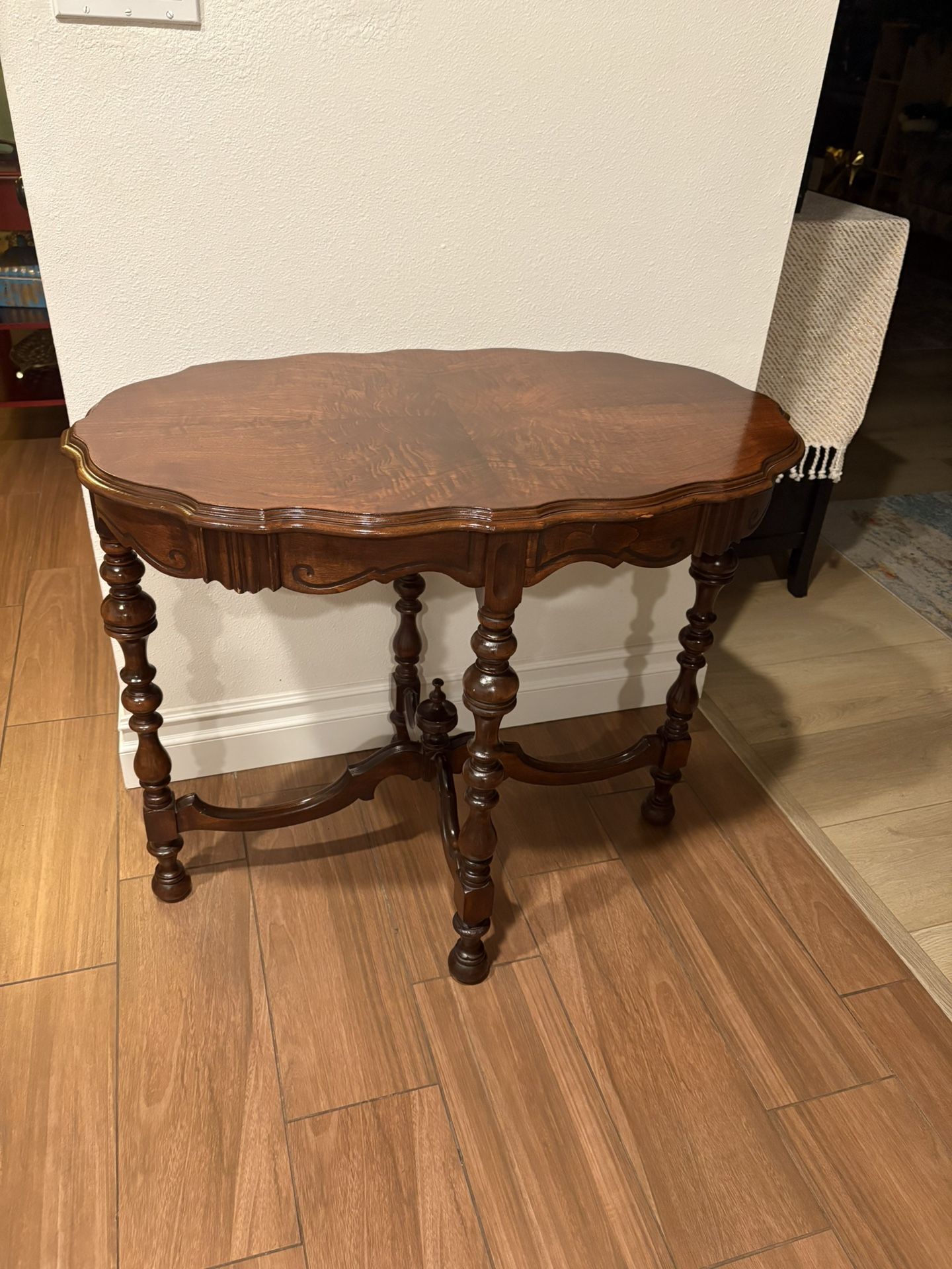 Antique Walnut Entry Parlor Table Carved Brown Oval