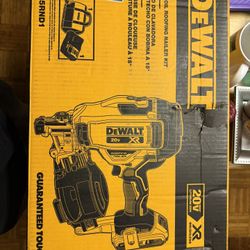 NIB DEWALT ROOF NAILER KIT, 