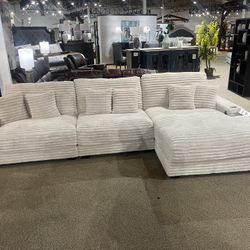 Sectional 