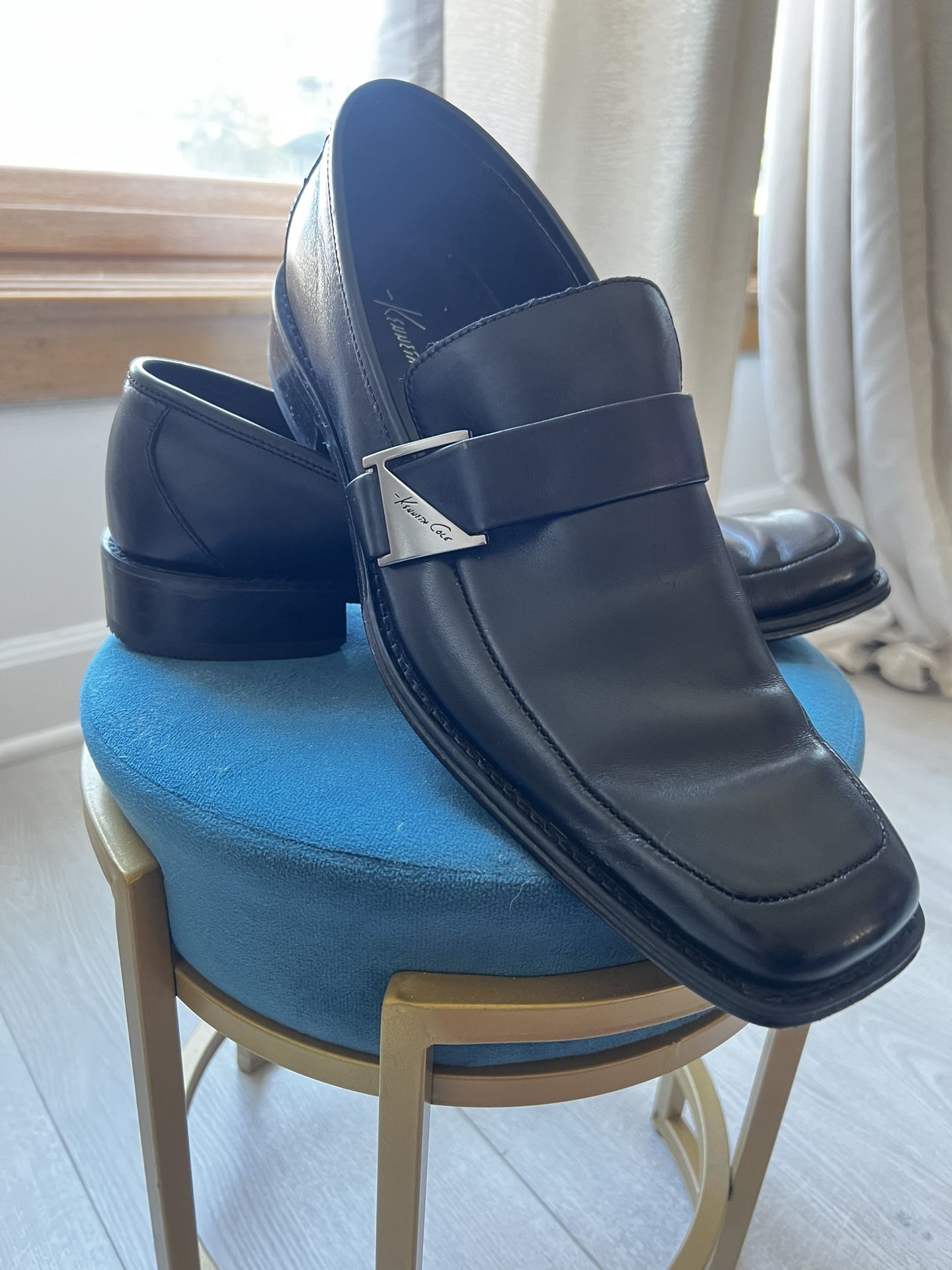 Kenneth Cole New York Men’s Black Leather Loafers – Size 8