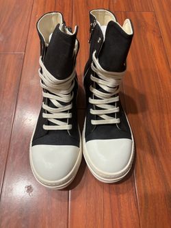 Rick owns high tops