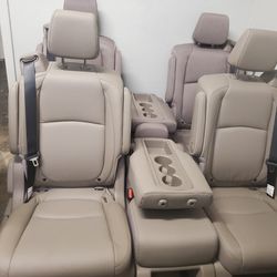 BRAND NEW TAN LEATHER BUCKET SEATS WITH SEATBELTS AND MIDDLE SEAT 